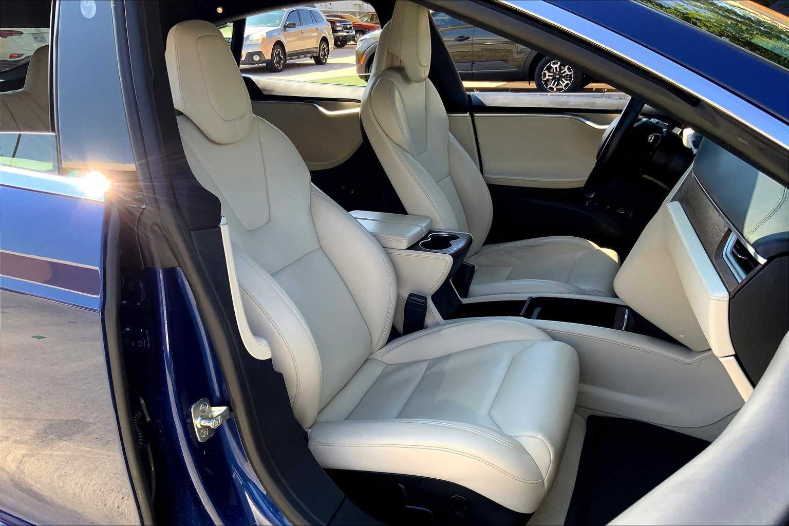 2017 Tesla Model S 100D AWD photo 8