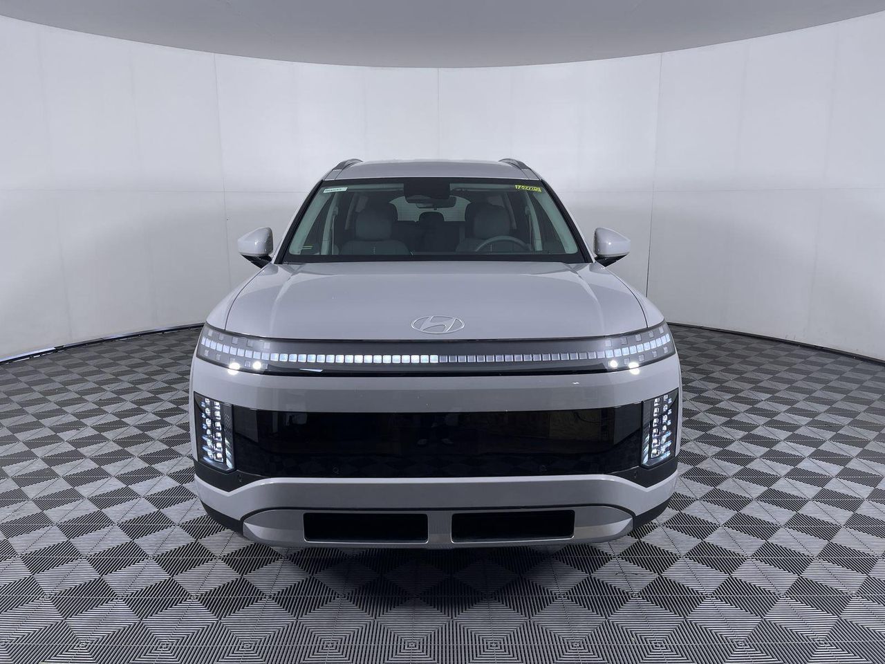 2026 Hyundai Ioniq SE photo 2