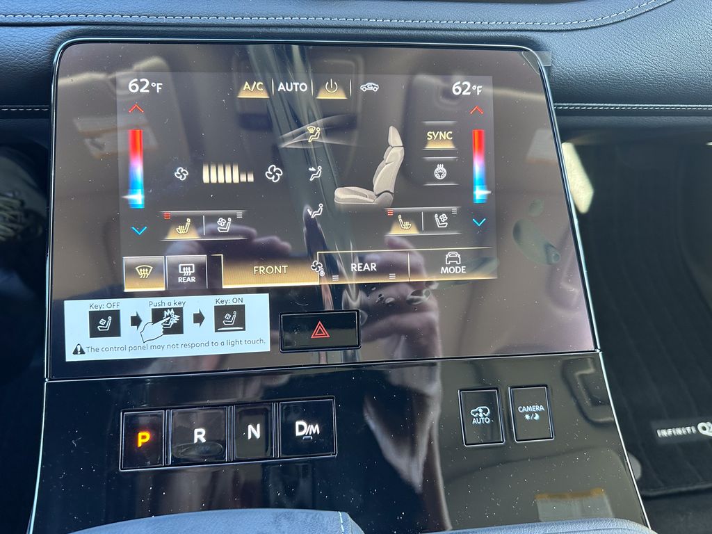 2025 Infiniti QX80 Luxe photo 10