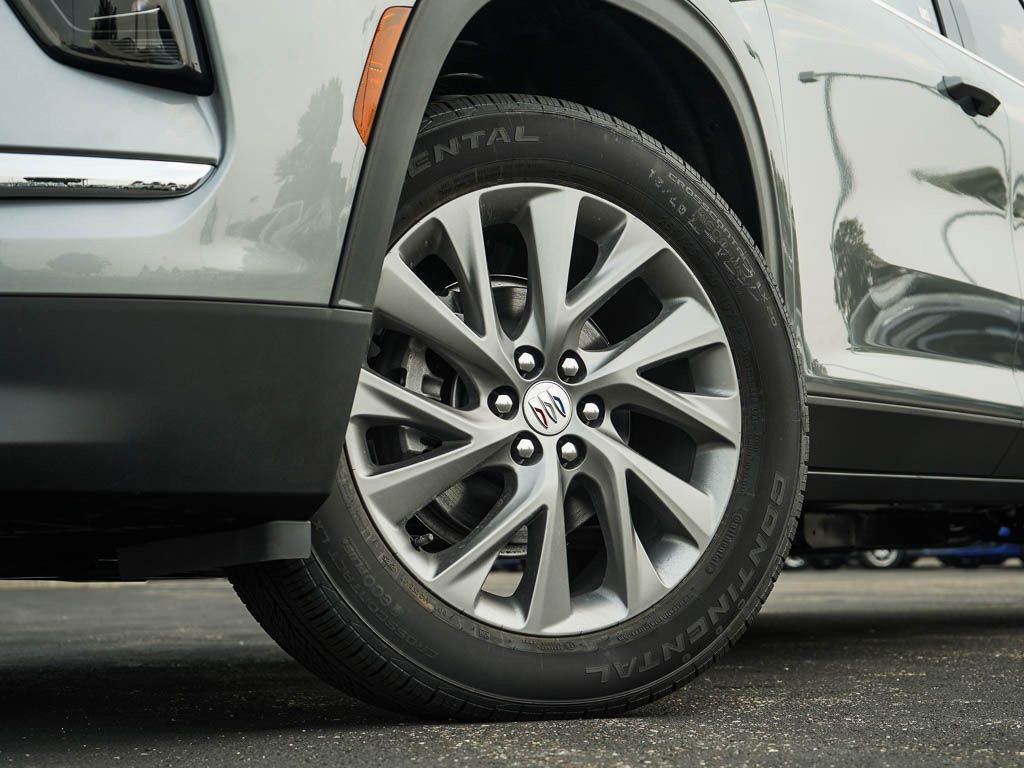 2026 Buick Enclave Preferred photo 5
