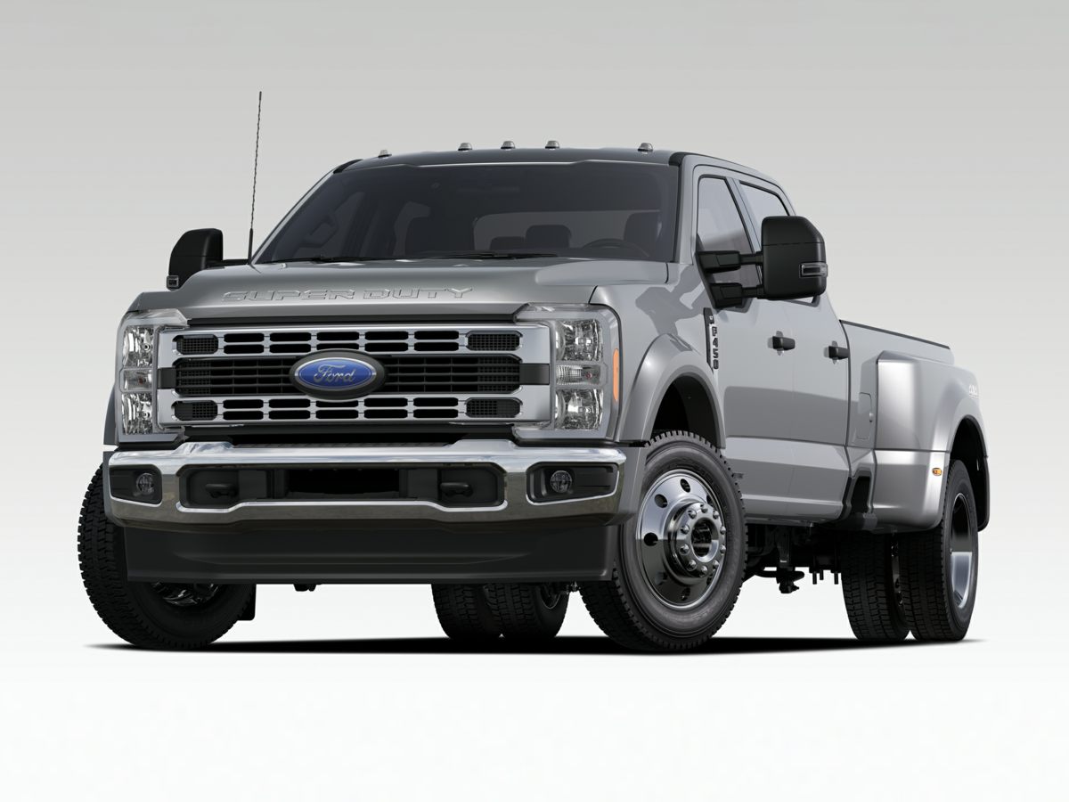 2026 Ford F-450 Super Duty XLT's photo