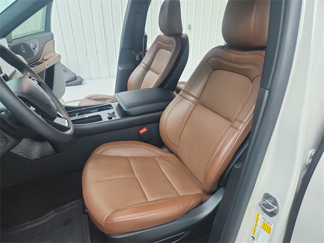 2024 Lincoln Aviator Reserve photo 17