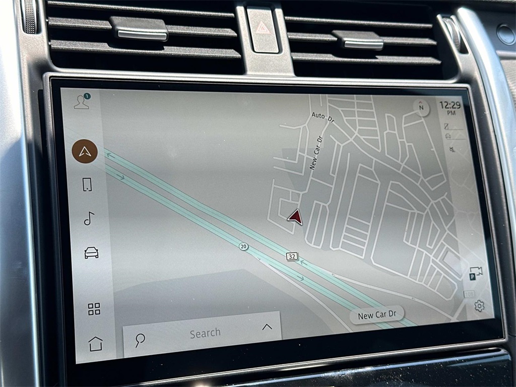2025 Land Rover Discovery SE photo 3