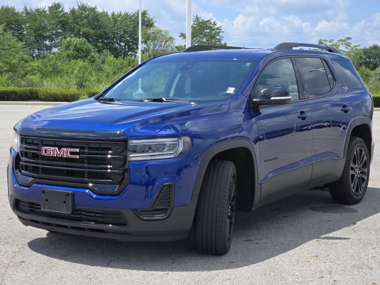 2023 Gmc Acadia SLE photo 3