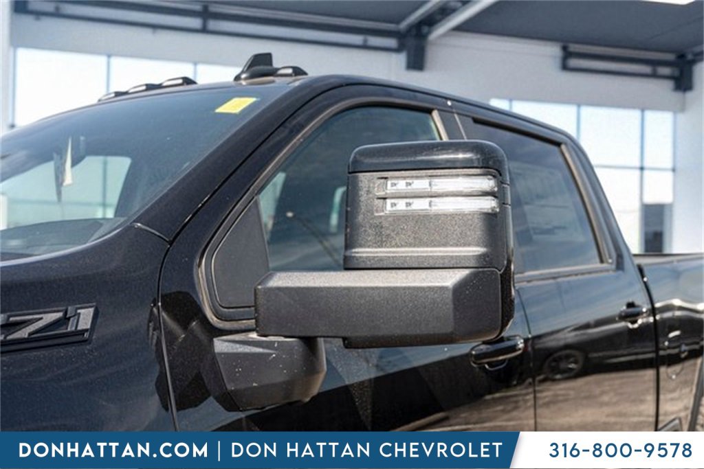 2026 Chevrolet Silverado LT photo 32
