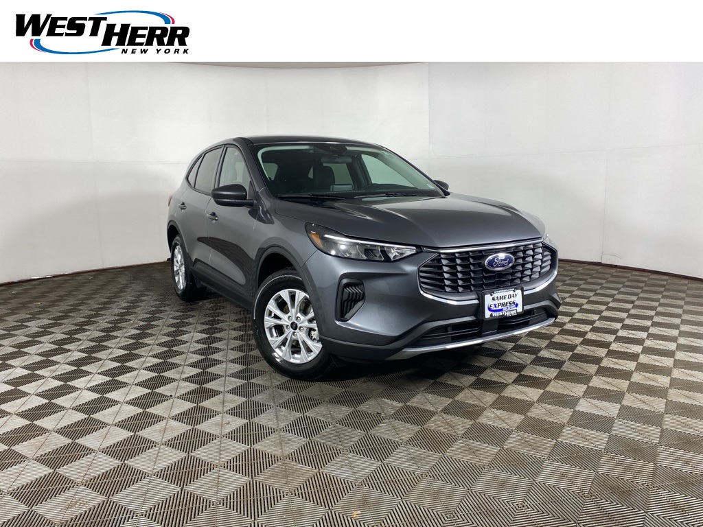 2025 Ford Escape Active's photo