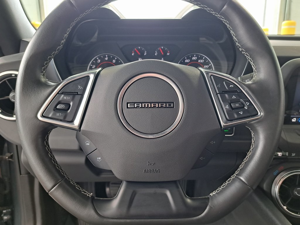 2023 Chevrolet Camaro 2LT photo 10