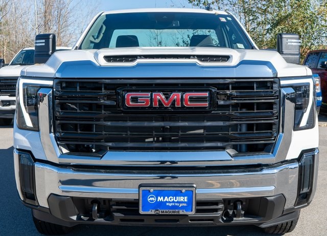 2024 Gmc Sierra 2500 HD Pro photo 2