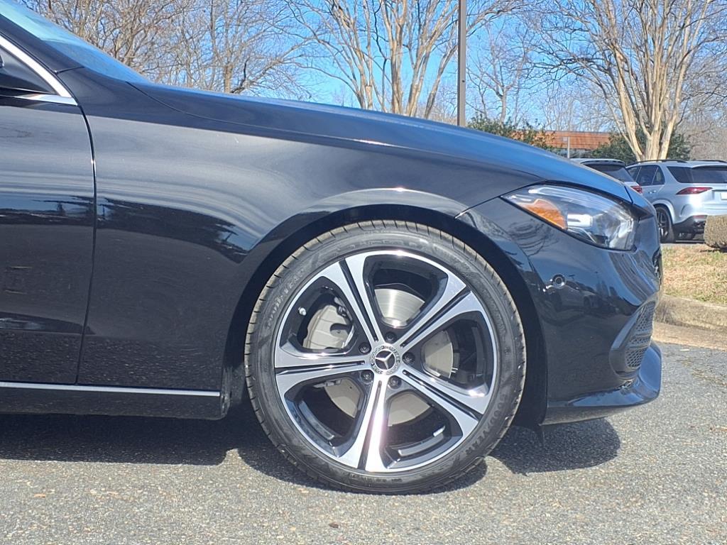 2025 Mercedes Benz C 300 4MATIC photo 3