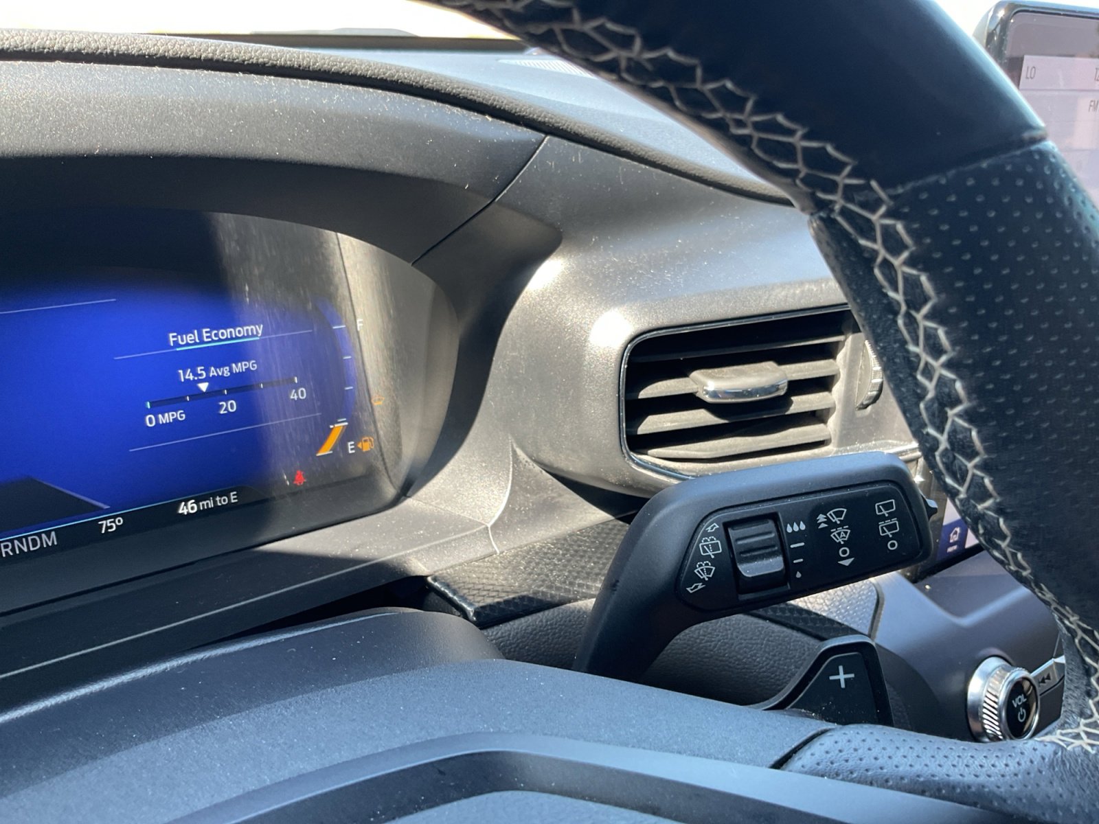 2020 Ford Explorer ST photo 22