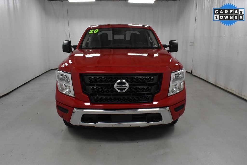 2020 Nissan Titan SV's photo