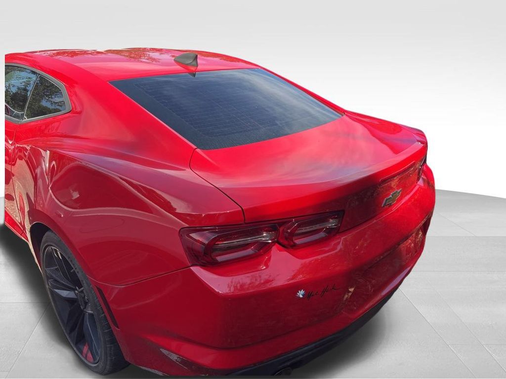 2020 Chevrolet Camaro 1LS 1LT photo 16
