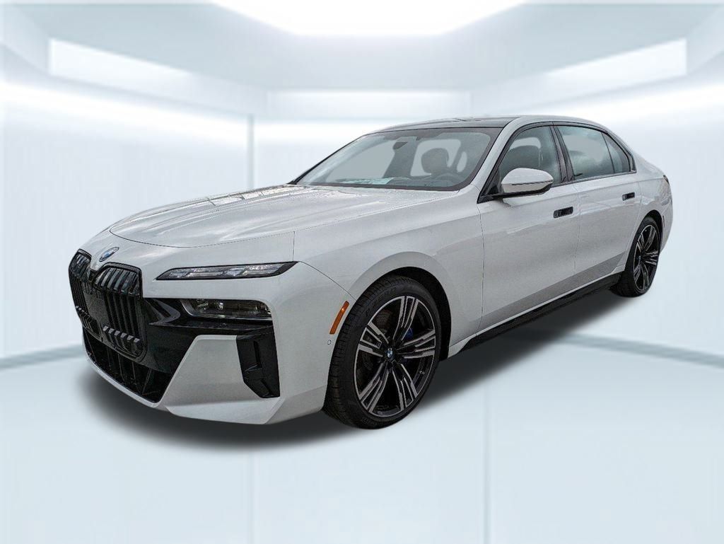 New 2024 Mineral White Metallic BMW xDrive60 image 10