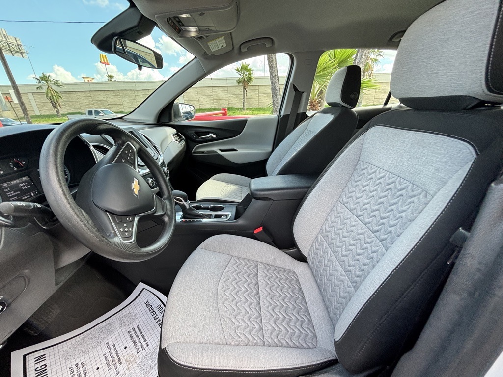 2023 Chevrolet Equinox LS photo 12