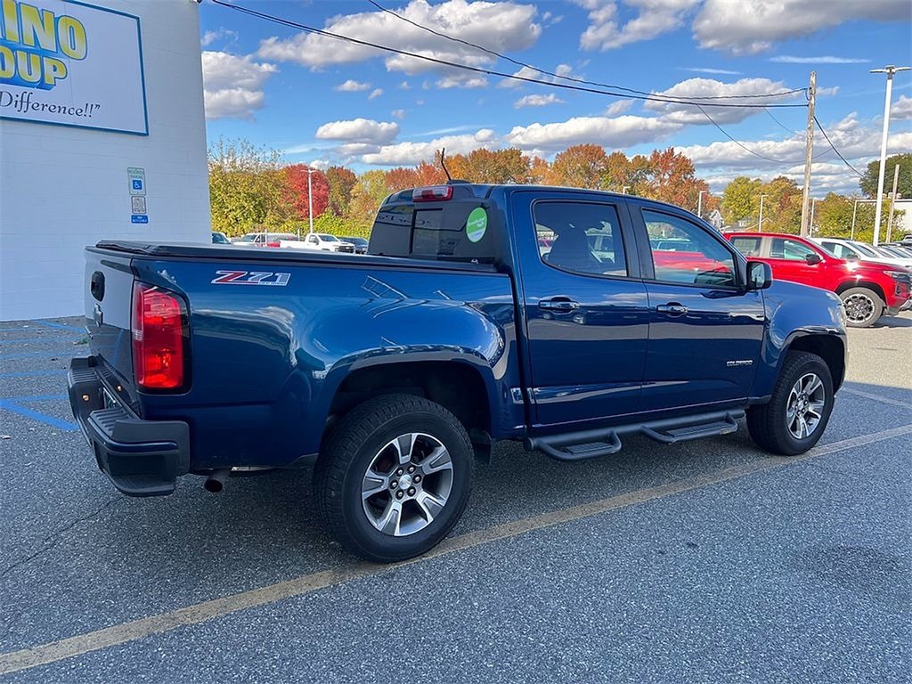 2019 Chevrolet Colorado Z71 photo 2