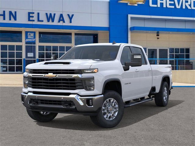 2026 Chevrolet Silverado 3500HD LT photo 5