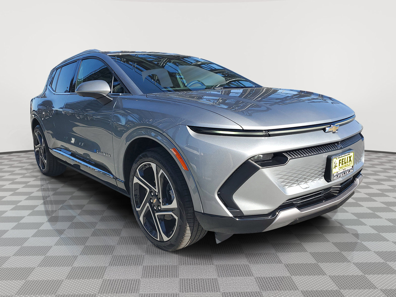 2026 Chevrolet Equinox EV 1LT photo 2