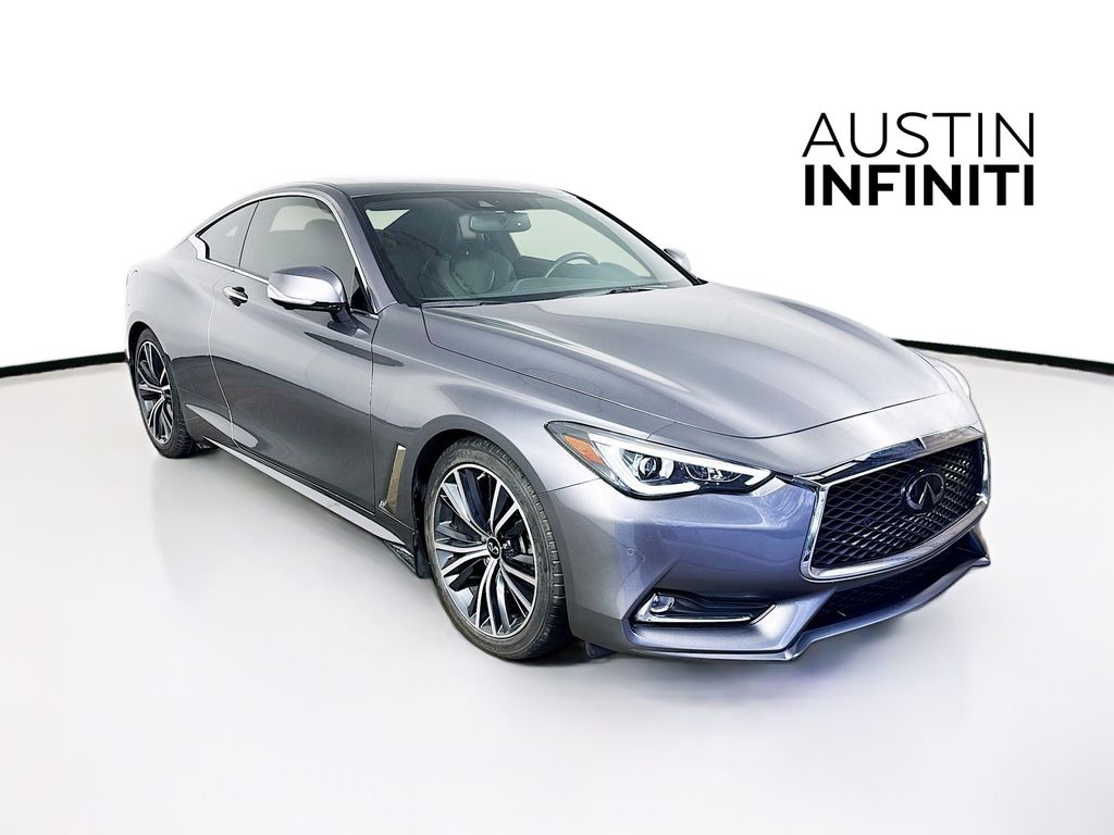 2021 INFINITI Q60 Coupe LUXE's photo