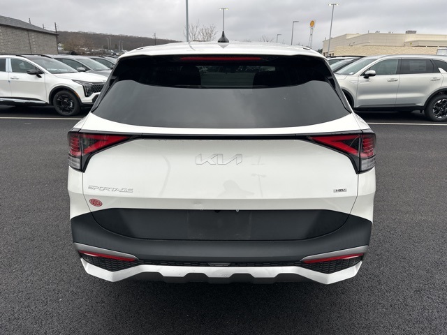 2023 Kia Sportage Hybrid LX photo 3