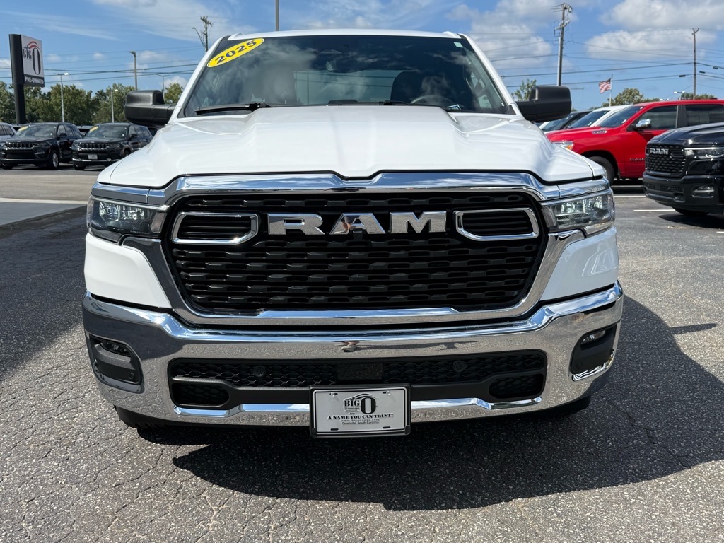 2025 Ram 1500 Big Horn photo 8
