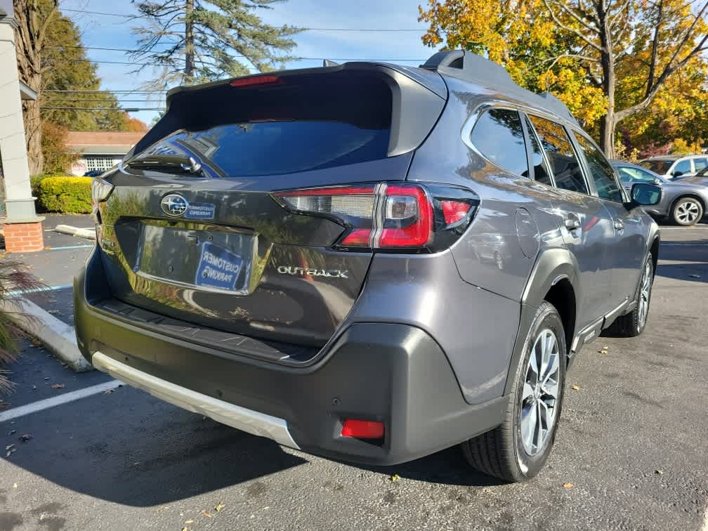 2023 Subaru Outback Limited photo 2