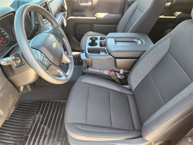 2026 Chevrolet Silverado 1500 Custom photo 9