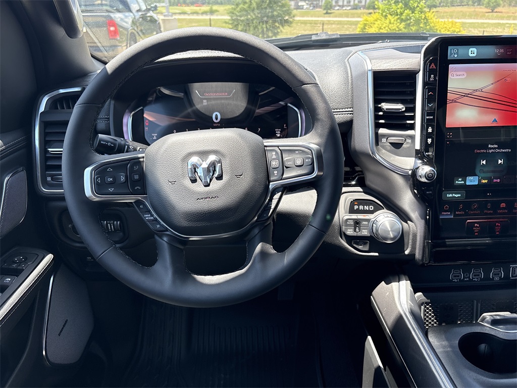 2025 Ram 1500 Laramie photo 19