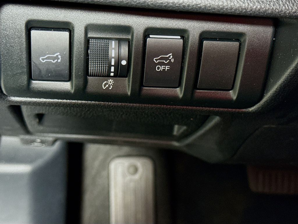 2022 Subaru Outback Premium photo 10