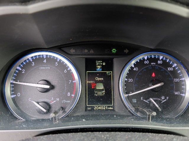 Used 2015 Toyota Highlander XLE with VIN 5TDKKRFH9FS055718 for sale in Fairfield, OH