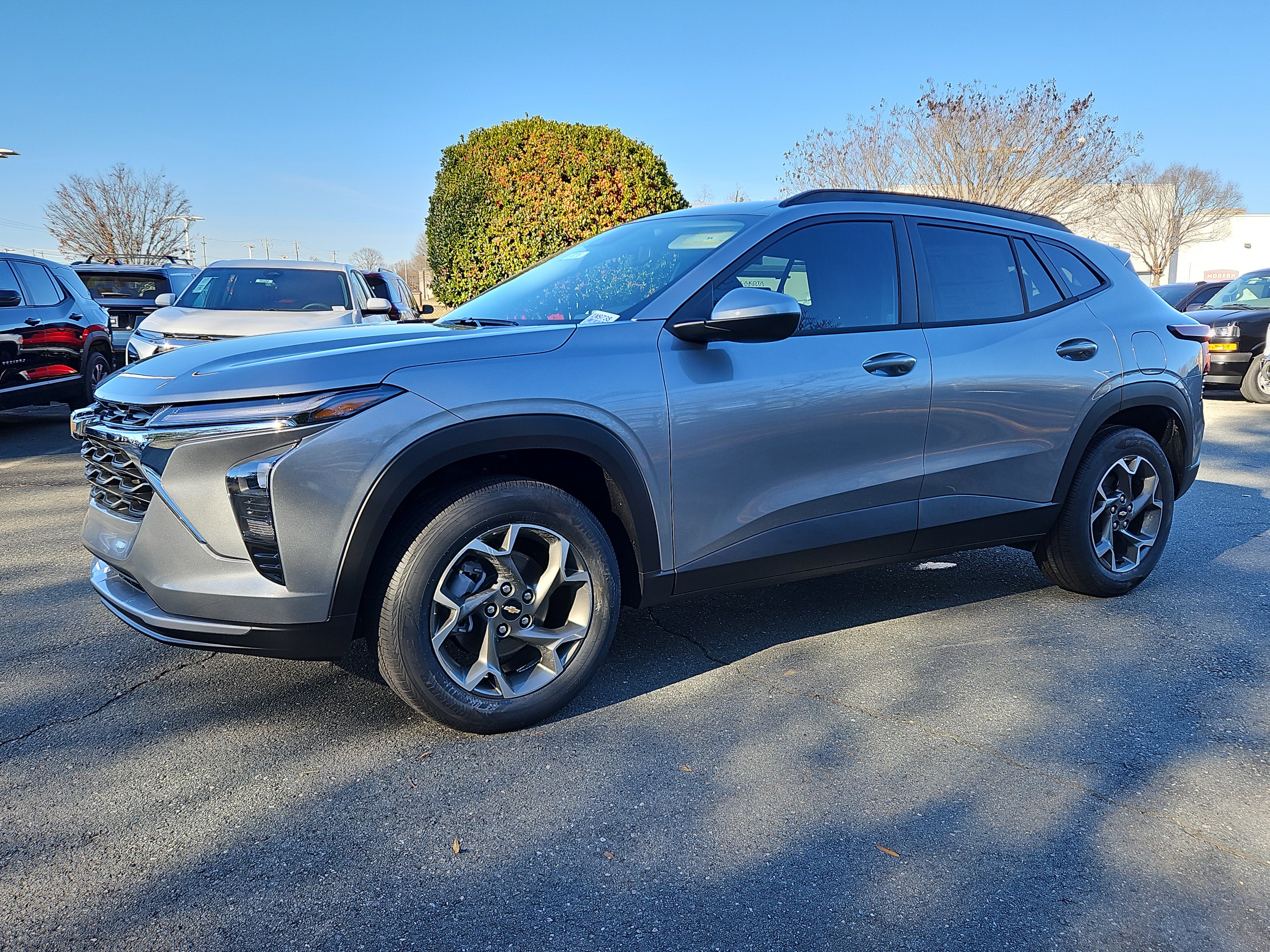 2026 Chevrolet Trax LT's photo