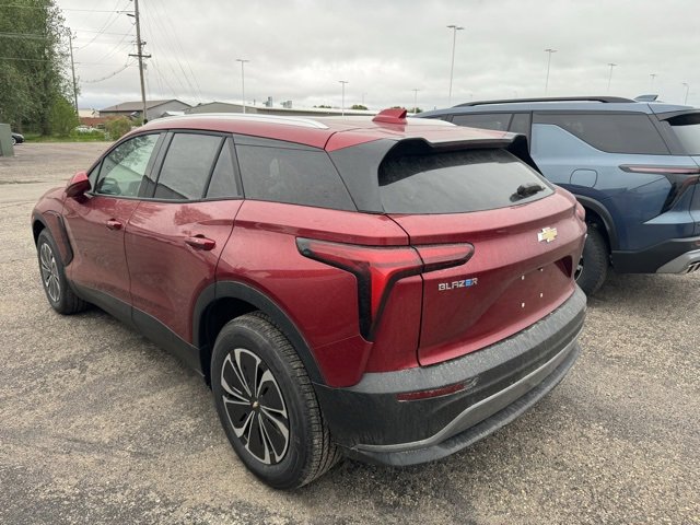 2025 Chevrolet Blazer EV photo 2