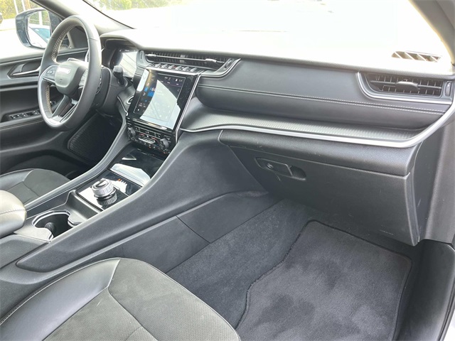 2024 Jeep Grand Cherokee Altitude photo 25