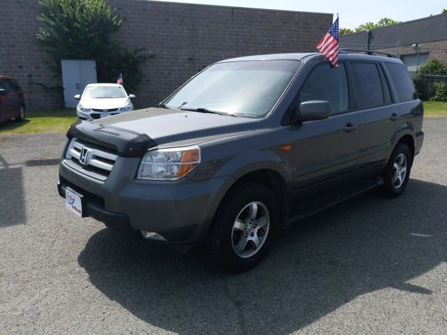 2008 Honda Pilot EX-L Sport Utility 4