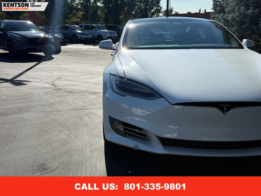 2020 Tesla Model S Performance photo 13