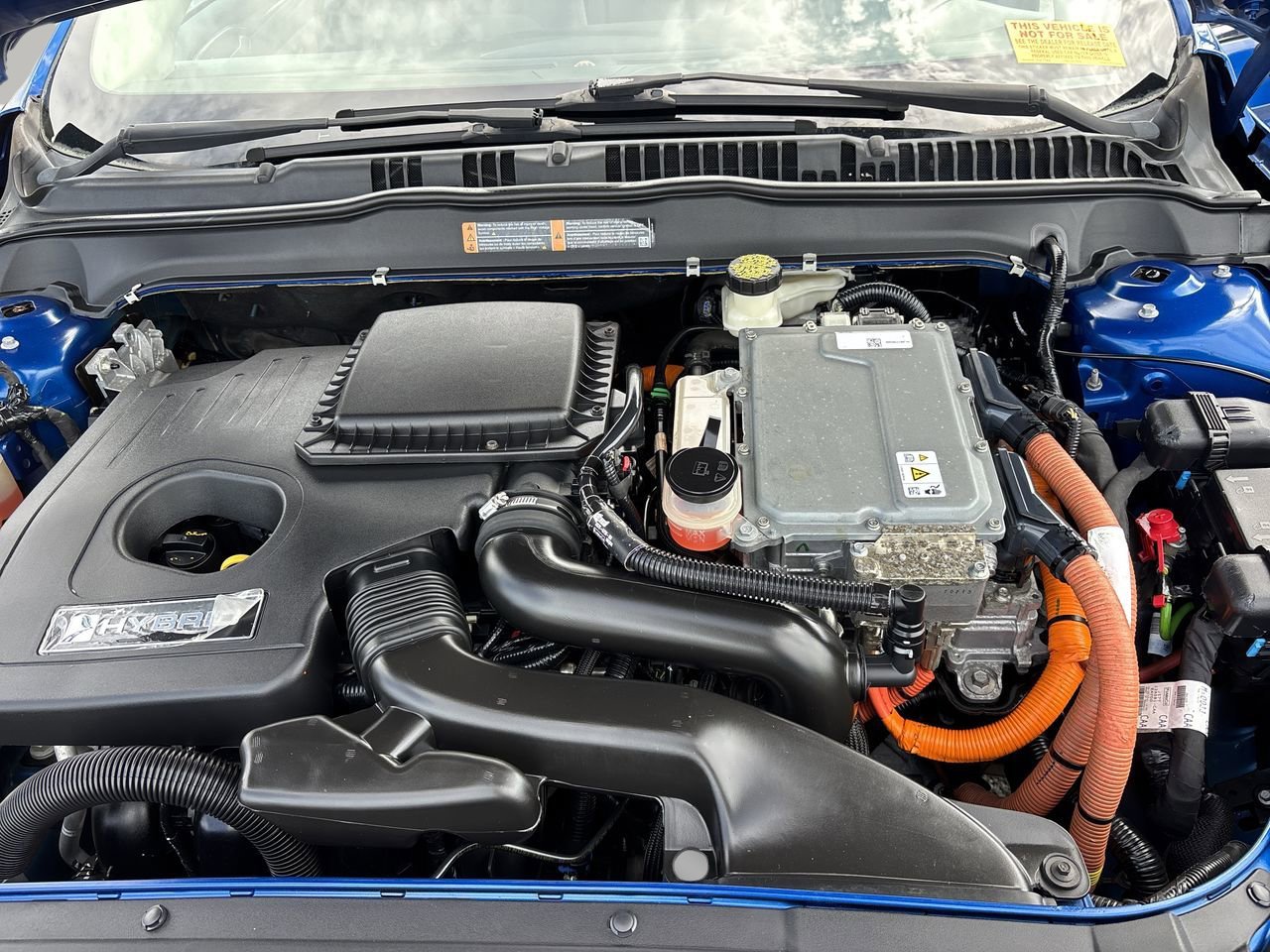 2018 Ford Fusion Hybrid S photo 23