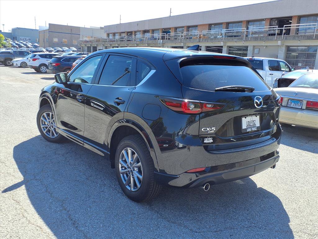 2025 Mazda CX-5 2.5 S Preferred photo 2