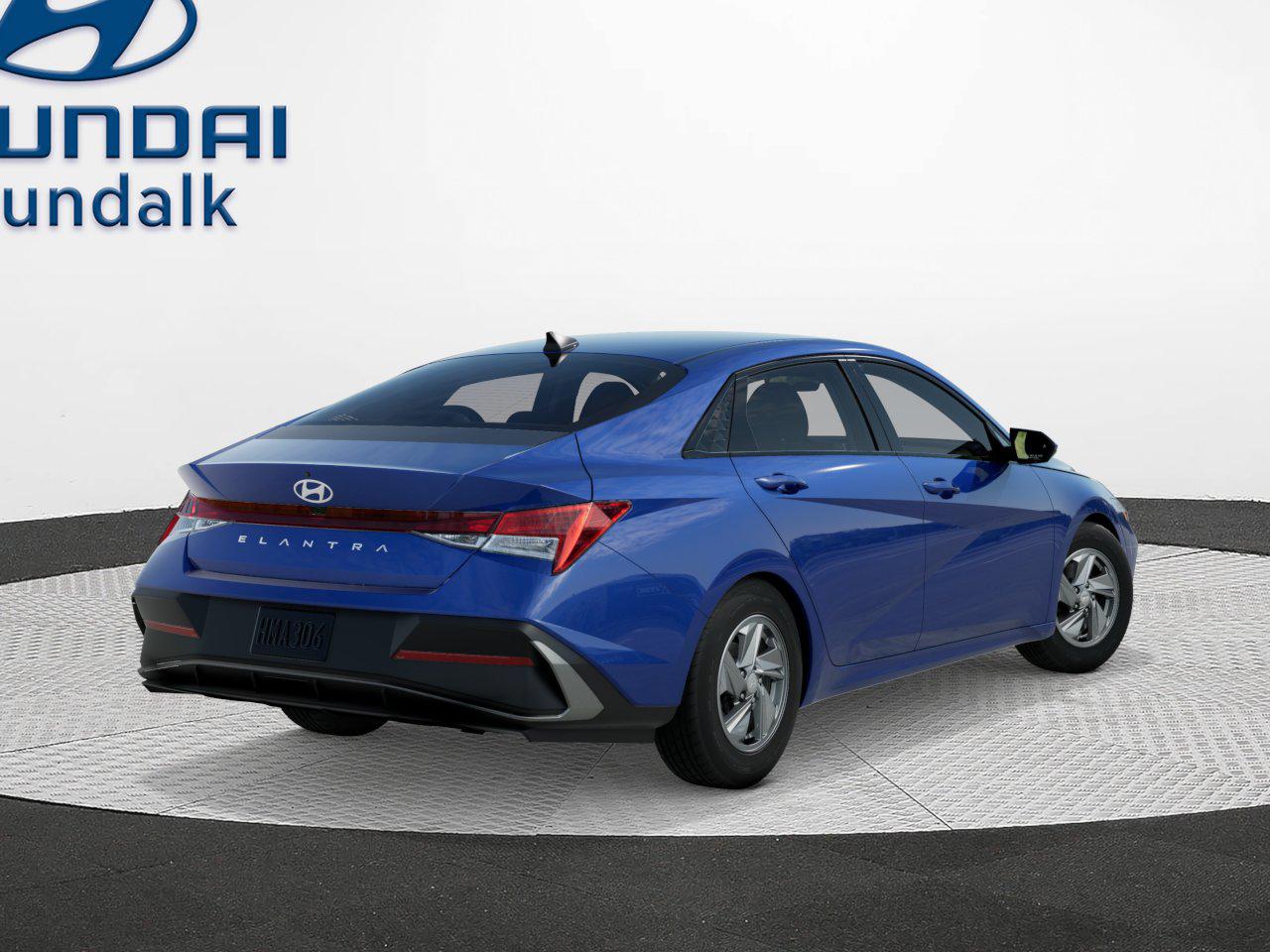2025 Hyundai Elantra SE photo 4