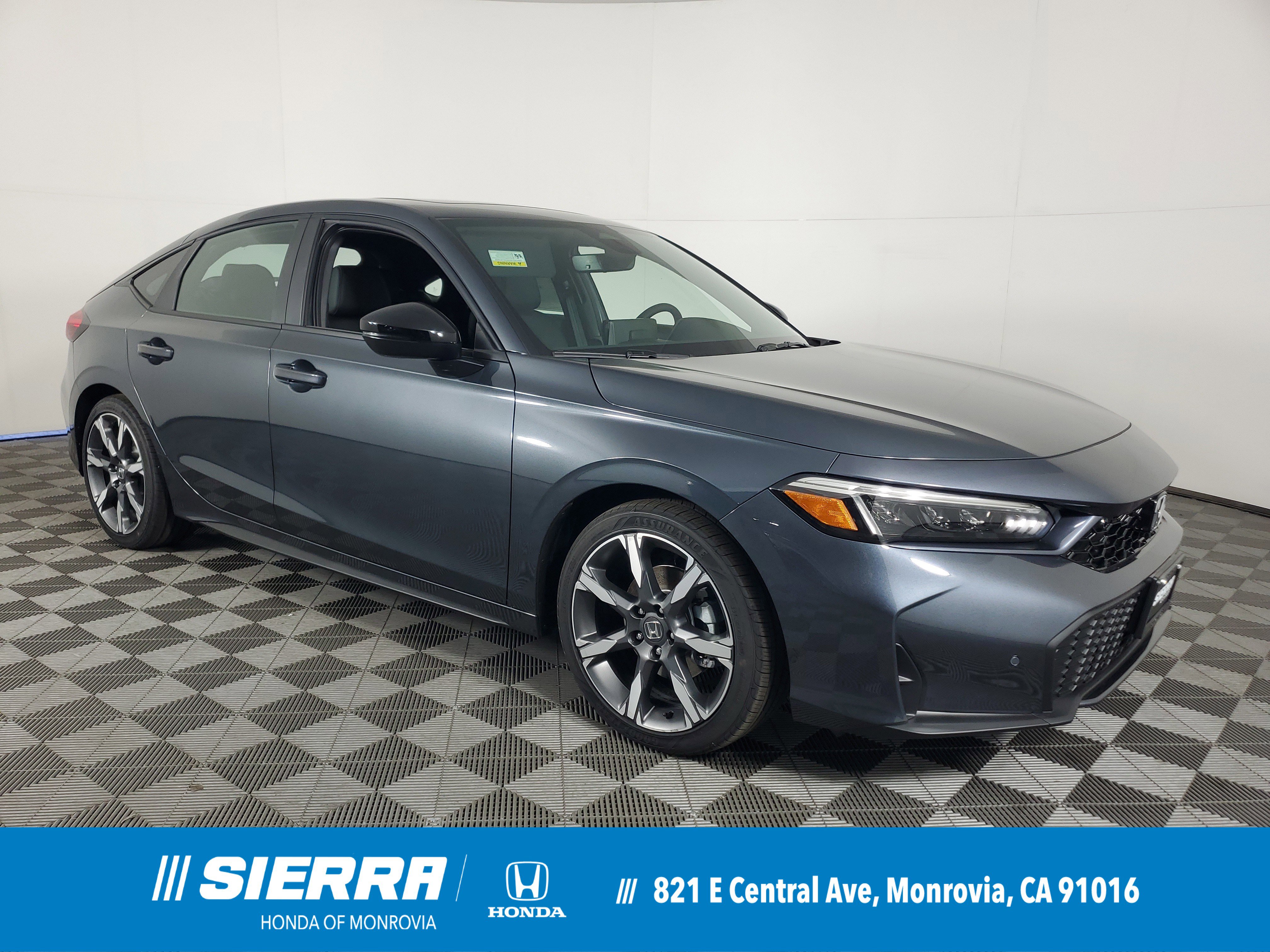 2026 Honda Civic Hatchback Sport Touring's photo