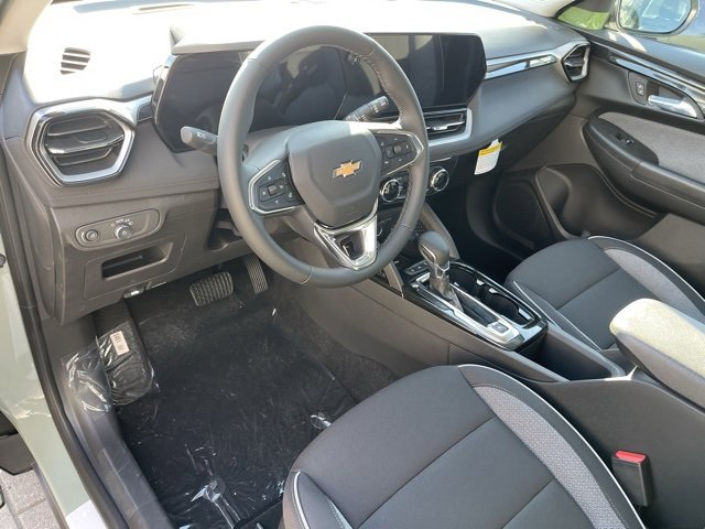 2026 Chevrolet Trailblazer LT photo 13