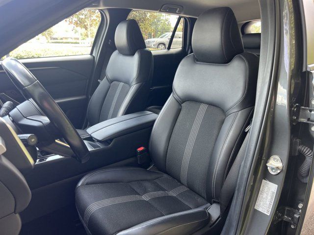 2024 Mazda CX-50 2.5 S Preferred photo 2