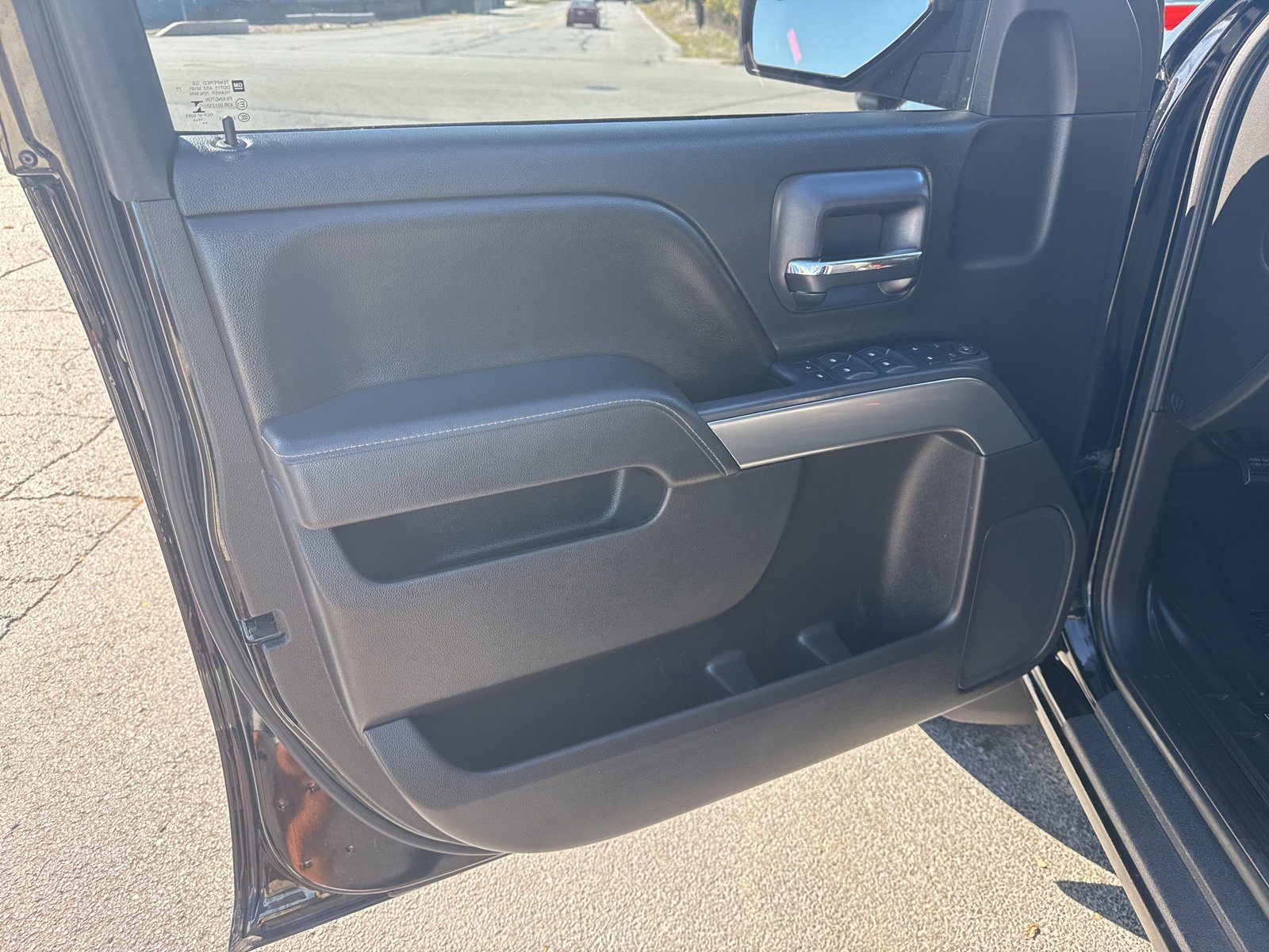 2015 Chevrolet Silverado 1500 LT photo 15