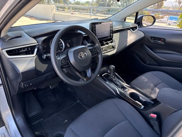 2022 Toyota Corolla LE photo 6