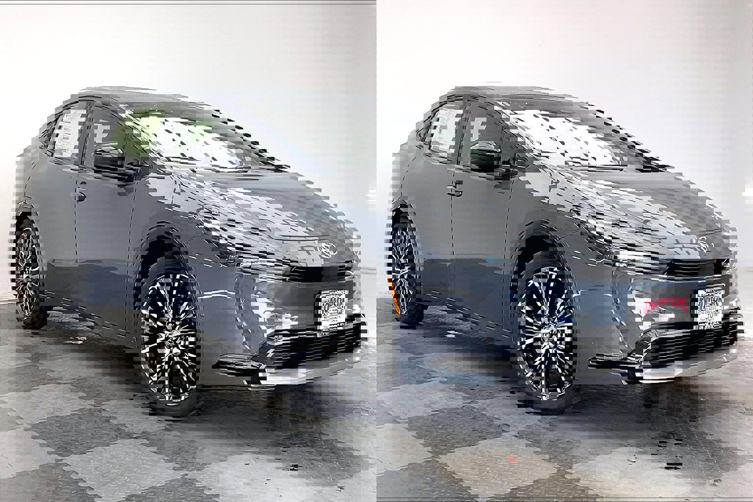 2026 Toyota Prius XLE's photo