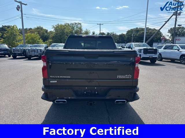 2022 Chevrolet Silverado 1500 High Country photo 3