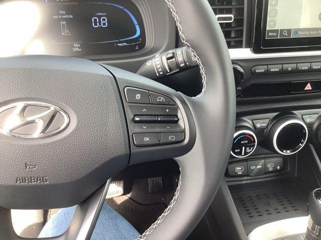 2025 Hyundai Venue Limited photo 22