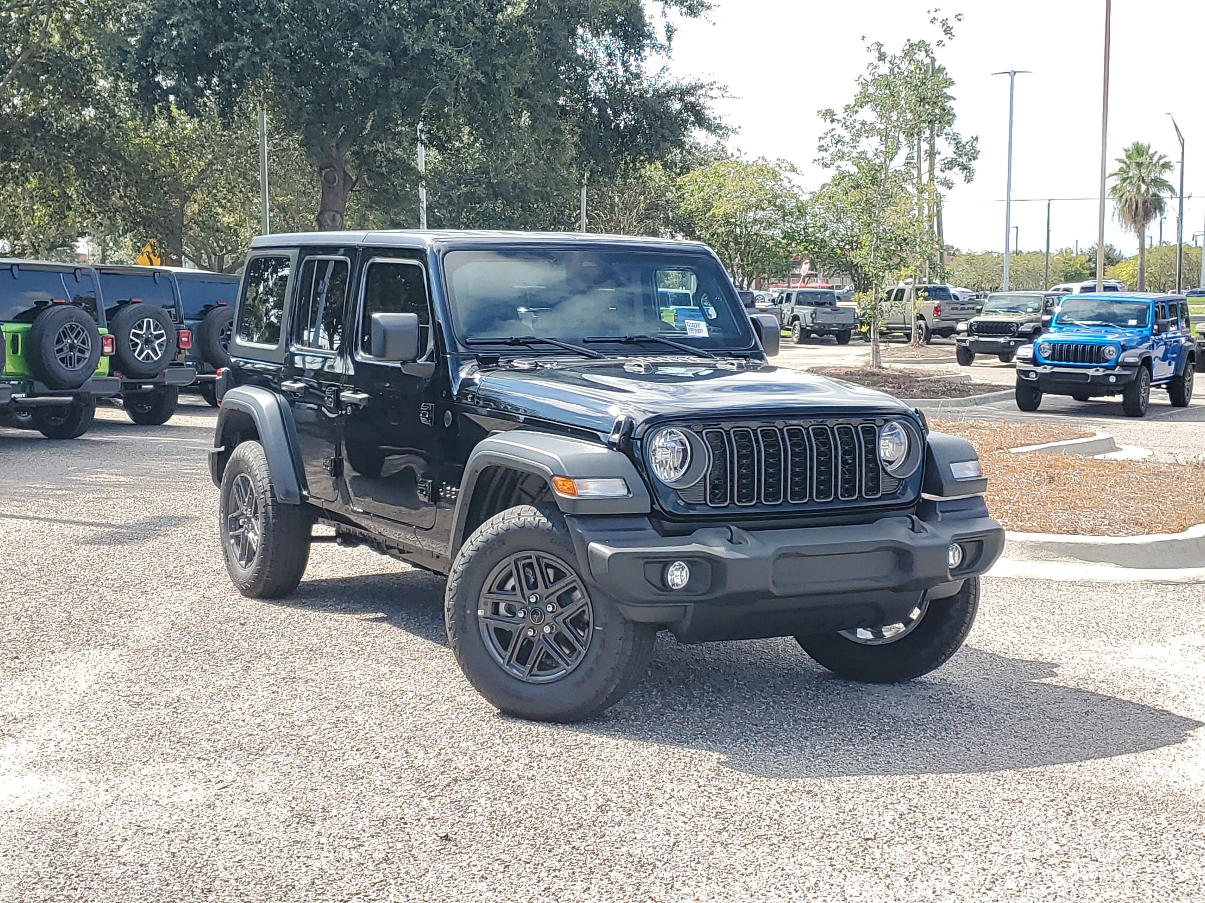 2026 Jeep Wrangler 4-Door Sport S's photo