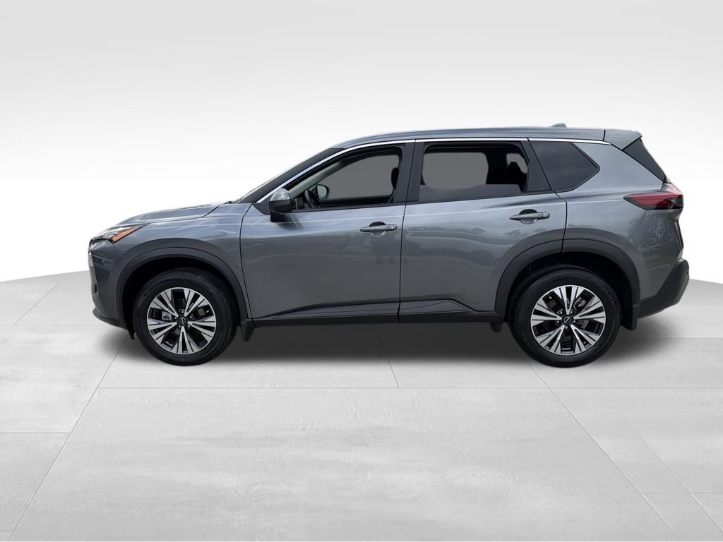 2023 Nissan Rogue SV photo 4