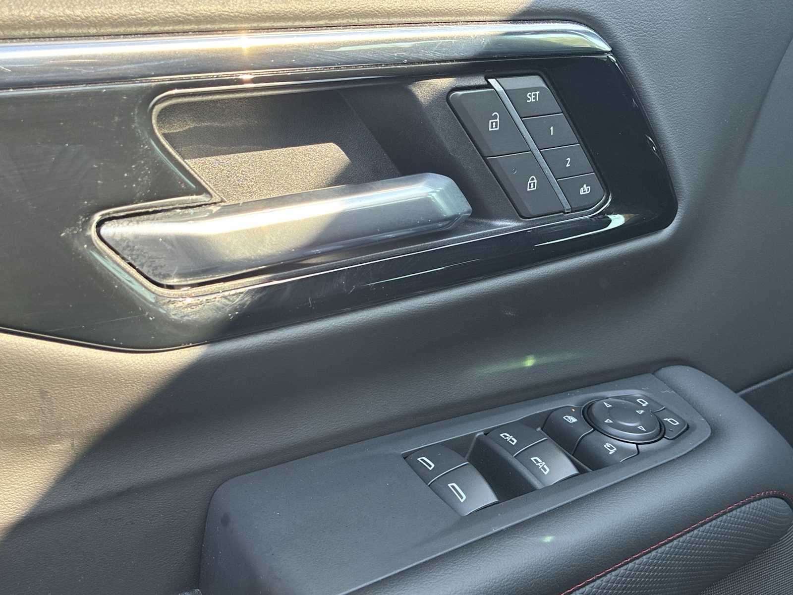 2025 Chevrolet Tahoe RST photo 20
