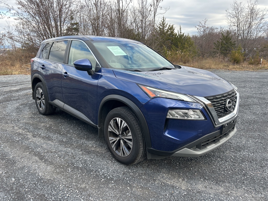 2023 Nissan Rogue SV photo 2