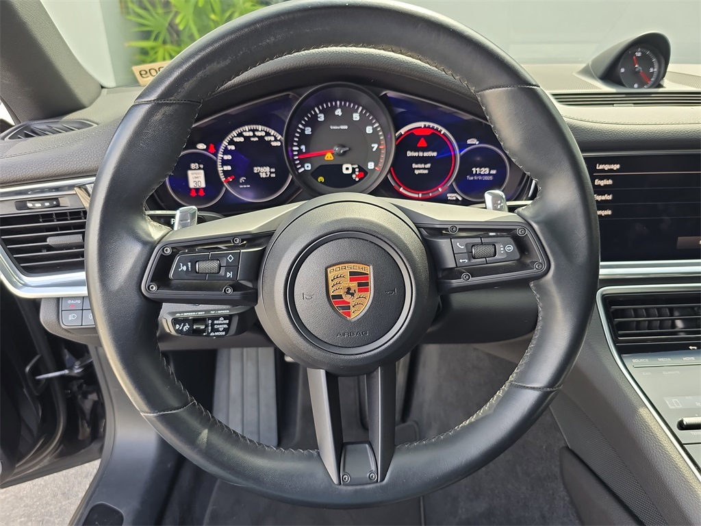 2023 Porsche Panamera Platinum photo 25